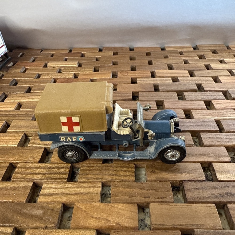 Vintage 1973 Matchbox Models of Yesteryear Die-Cast 1918 Crossley RAF Tender Y13